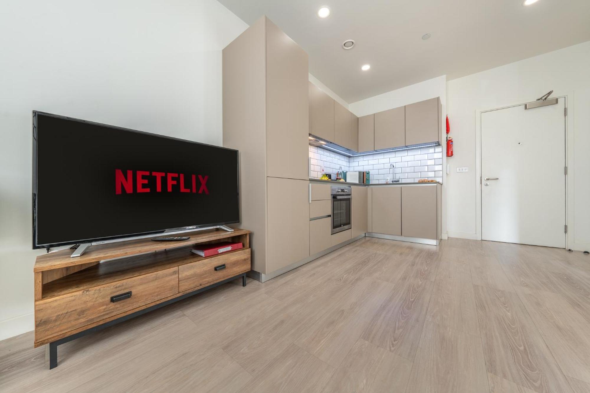 Luxury 1 Bedroom Serviced Apartment With Roof Terrace & Gym Stevenage Dış mekan fotoğraf